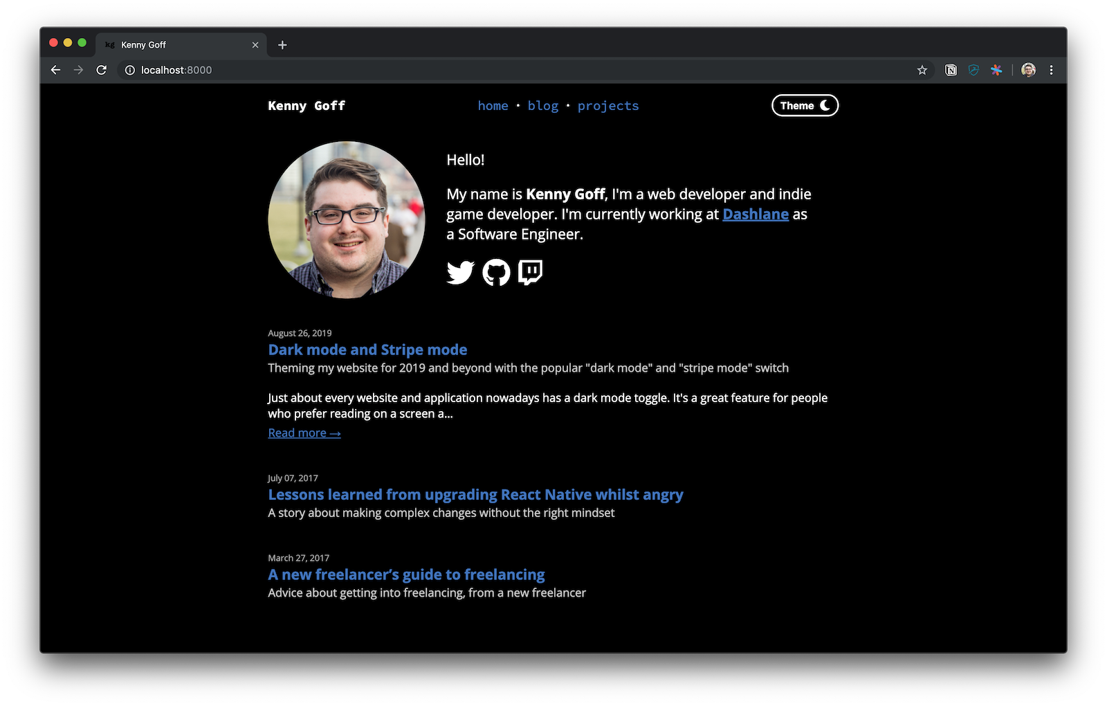 Website screenshot with dark mode